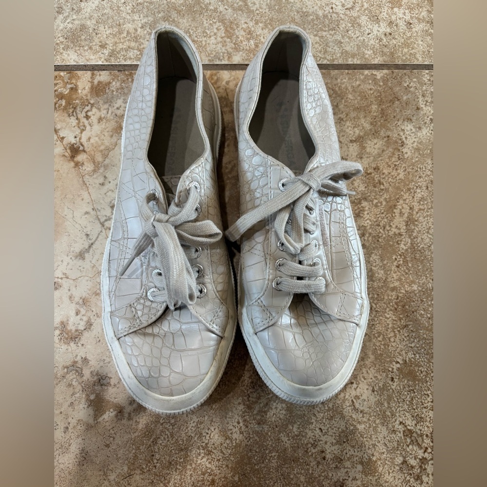Superga Cream Taupe Crocodile-Embossed Low-Top minimalist Sneakers - Picture 2 of 7